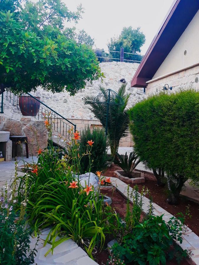 Lofou Traditional House エクステリア 写真
